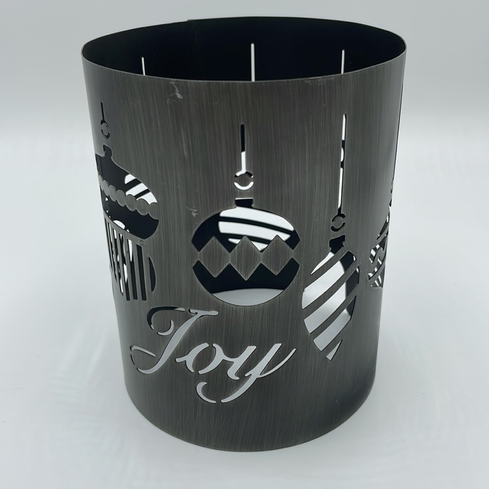 Scentsy Wrap “Joy to the World” - Picture 2 of 5